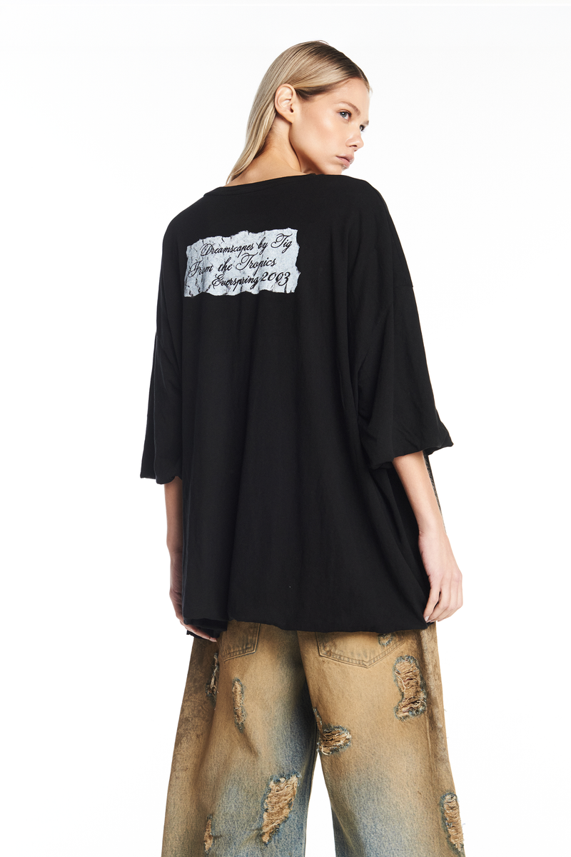 CAMISETA AMPLA BALONÊ PRETA (8950207971555)