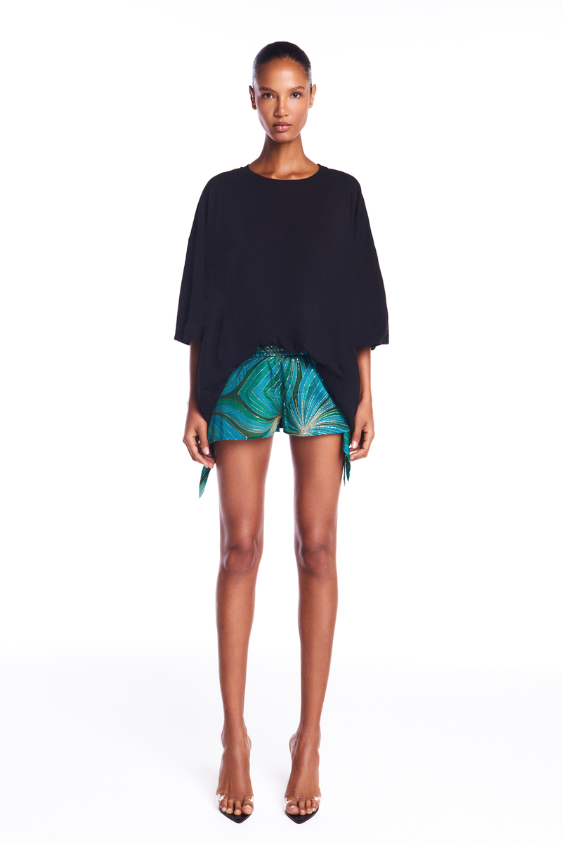 SHORTS CÓS ELÁSTICO AMARRAÇÃO LATERAL GEOMÉTRICO BORDADO VERDE (8950209118435)