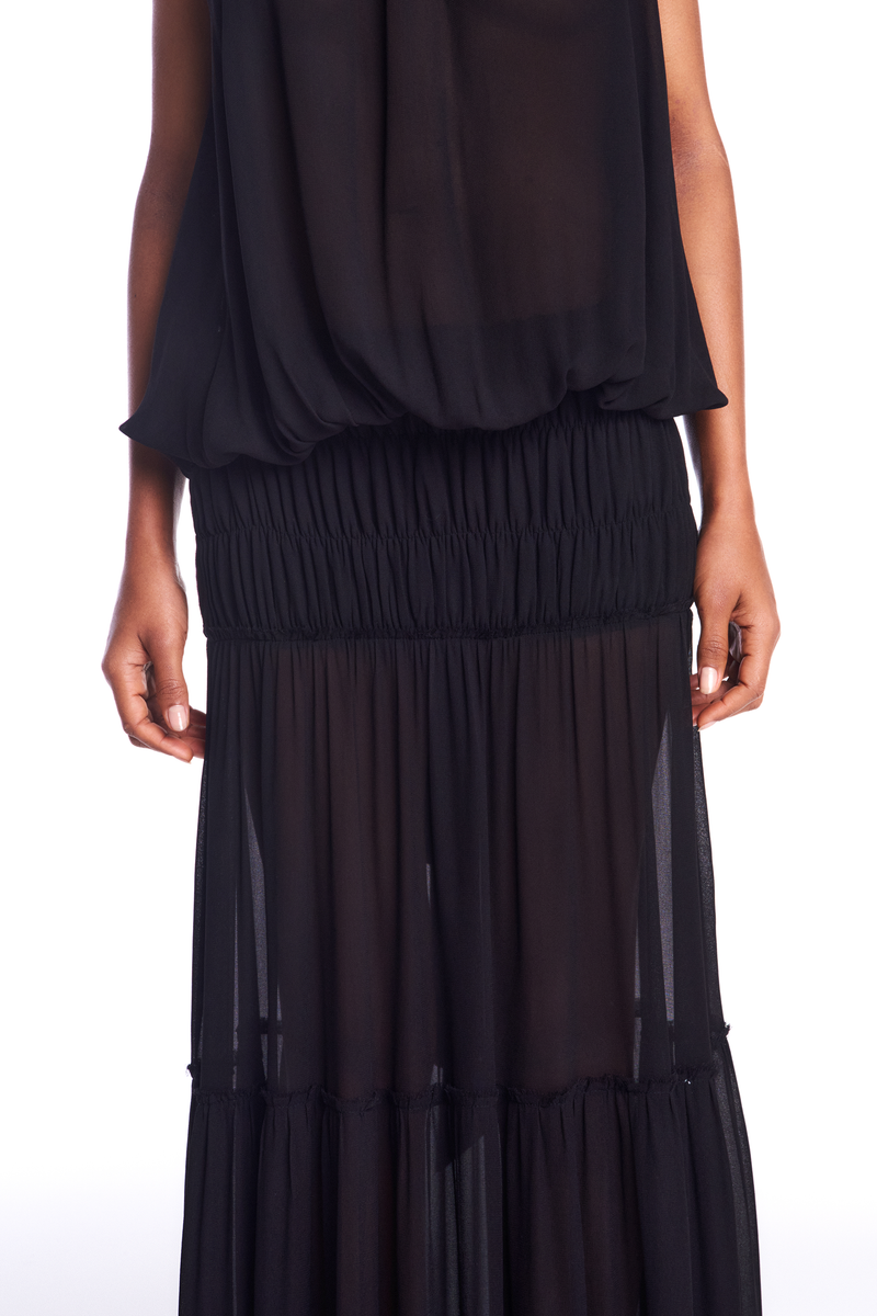 SAIA LONGA CAMADAS PALA LASTEX GEORGETE PRETO (8950208757987)