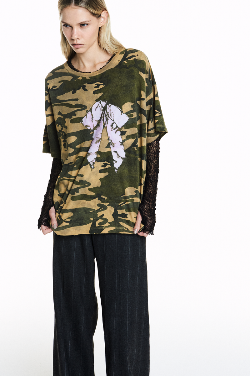CAMISETA CAMUFLADA LAÇO (8838229786851)