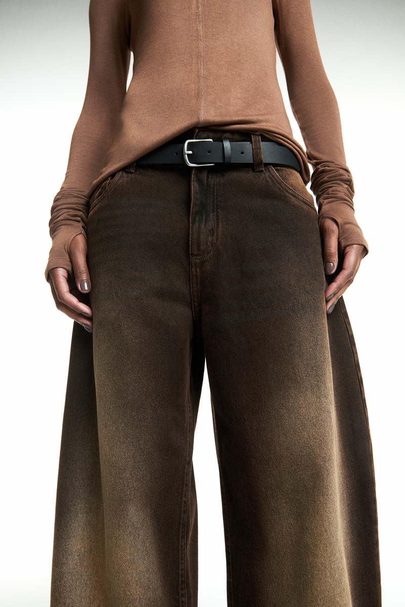 CALÇA JEANS BALLON MARROM (8838238339299)