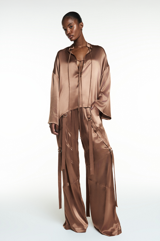 BATA AMARRAÇÕES CETIM MARROM (8838226411747)