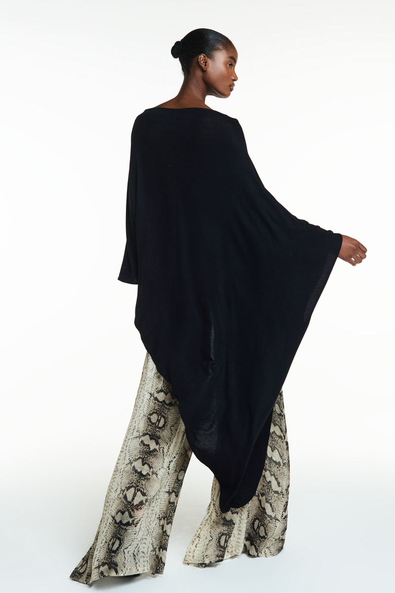 KAFTAN ASSIMÉTRICO MALHA PRETA (8838230540515)