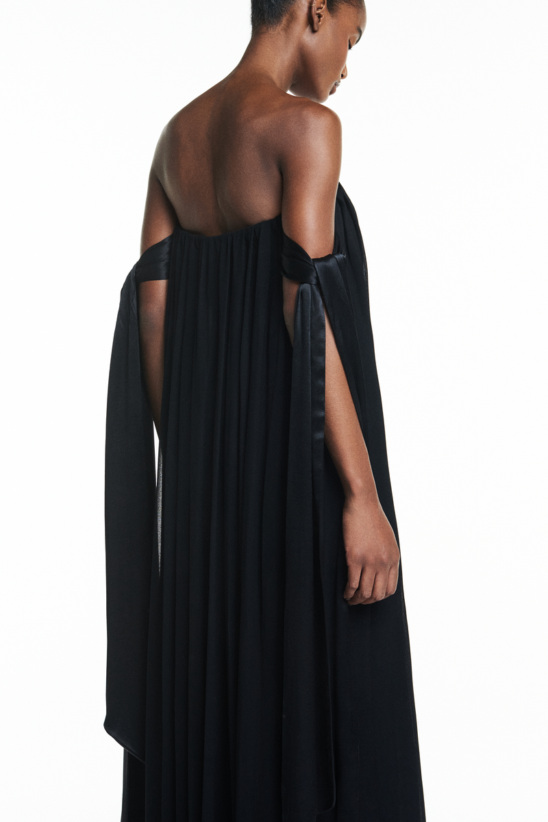 VESTIDO LONGO TOMARA QUE CAIA GGT FAIXA LAÇO BRAÇOS PRETO (8838232473827)