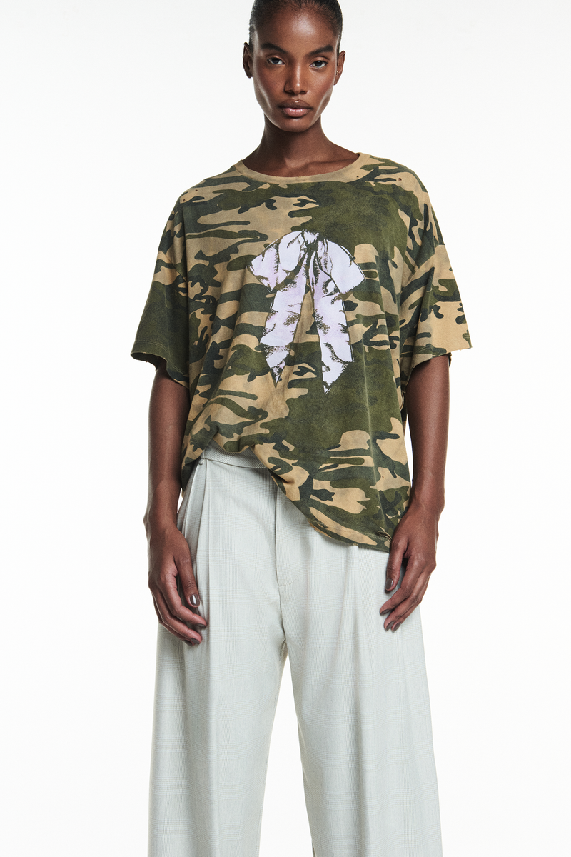 CAMISETA CAMUFLADA LAÇO (8838229786851)