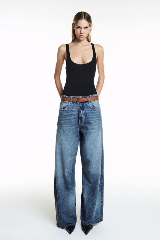 BODY SEM MANGA DECOTE QUADRADO MALHA PRETO (8838228082915)