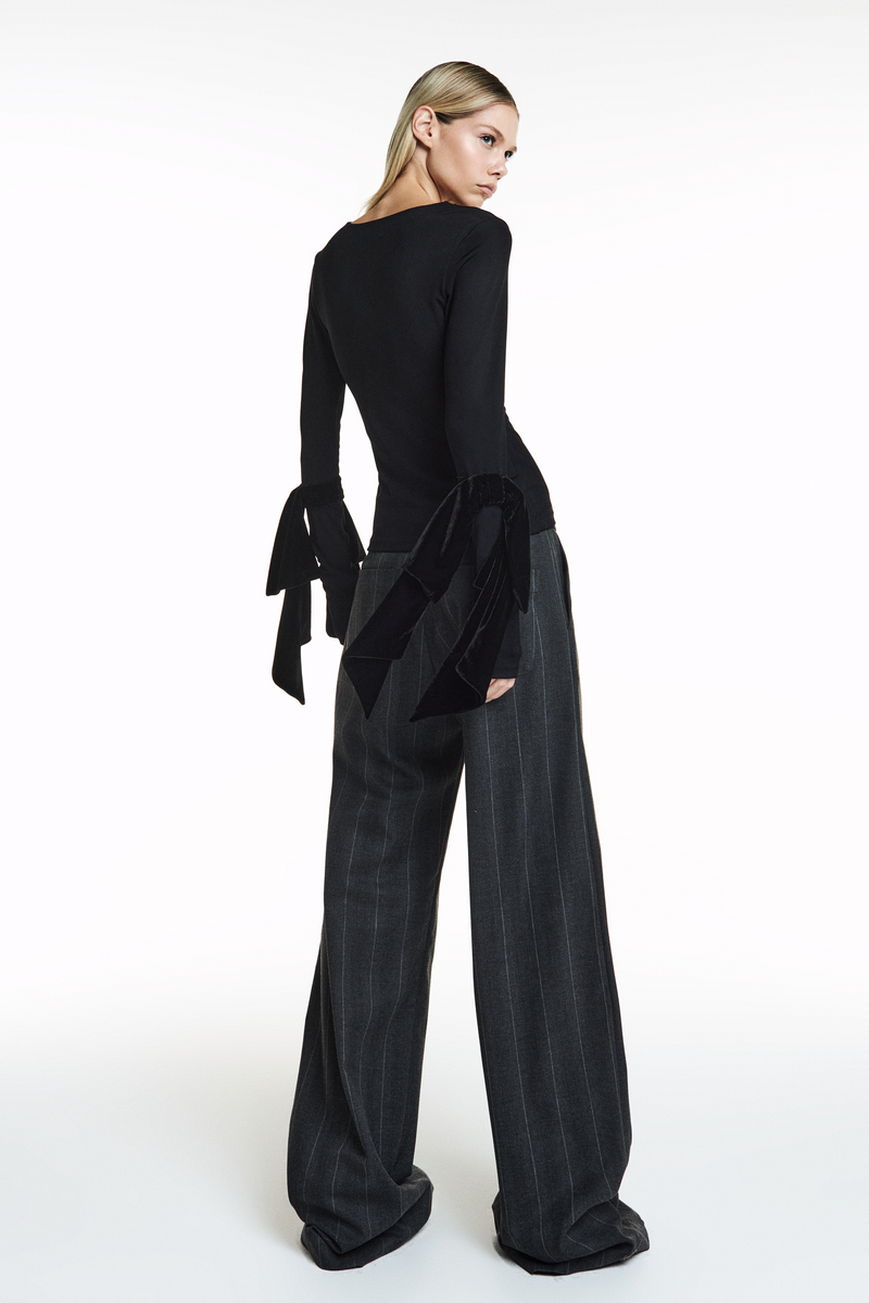 BLUSA JERSEY LAÇOS VELUDO MANGAS PRETO (8841892069603)