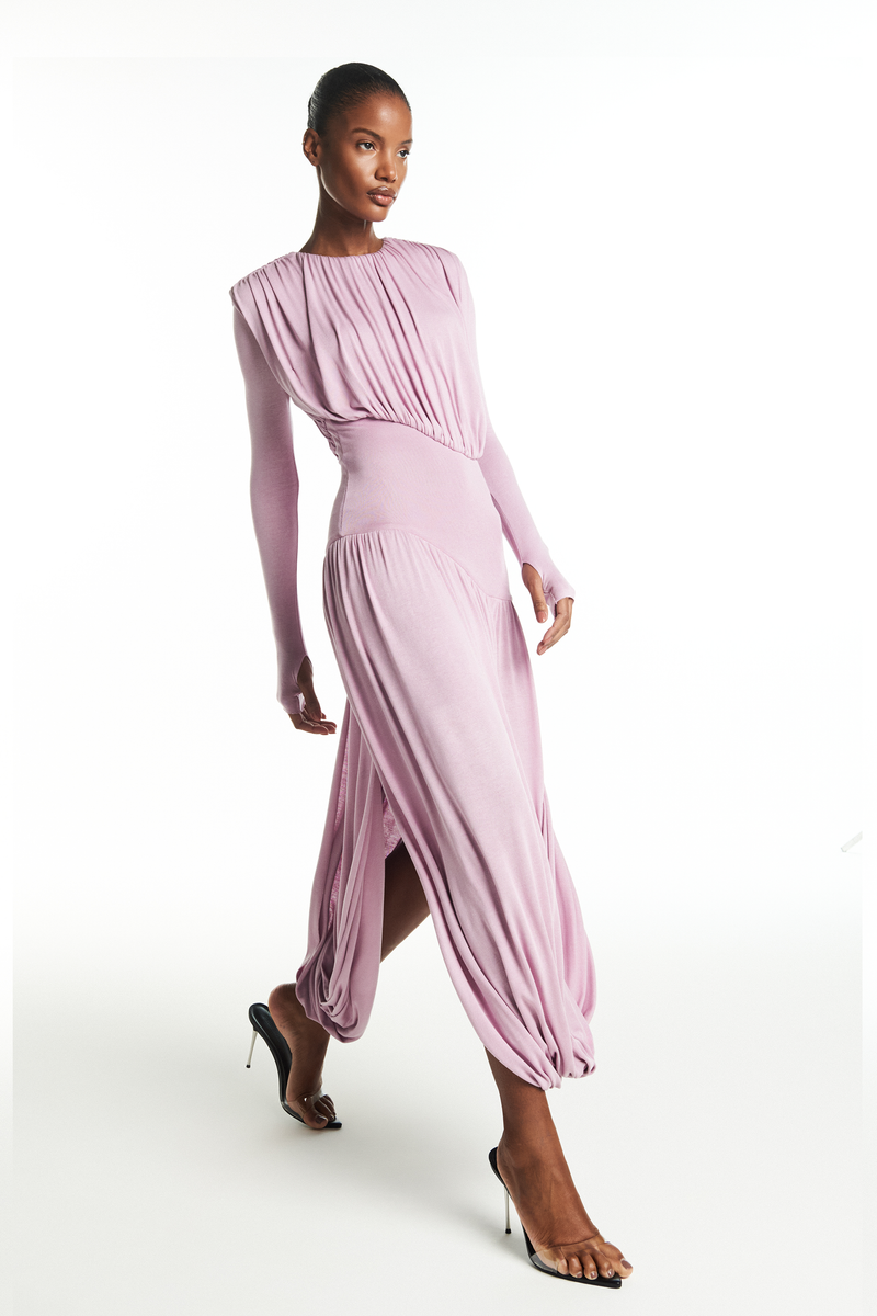 VESTIDO LONGO MANGA LONGA SAIA TORCIDA CORPO DRAPEADO MALHA LAVANDA (8928999506147)