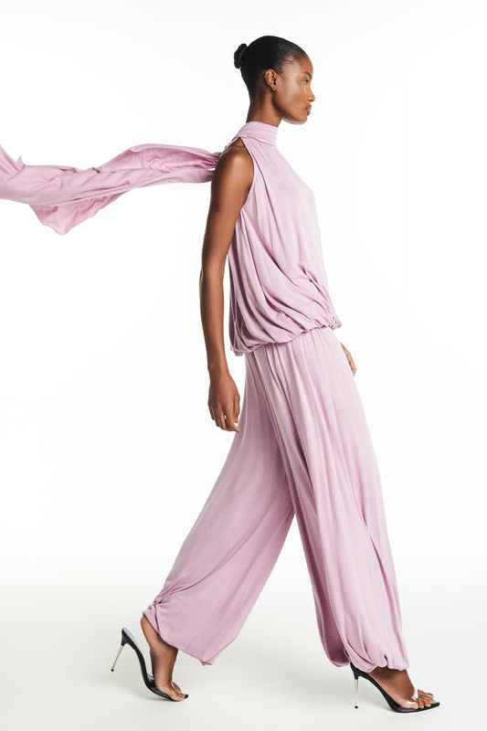 BLUSA GOLA ALTA DRAPEADA SEM MANGA MALHA LAVANDA (8928980992227)