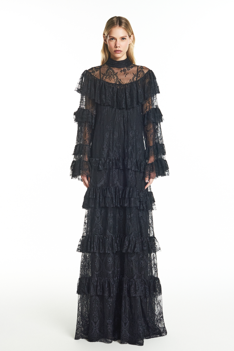 VESTIDO LONGO GOLA ALTA BABADOS RENDA PRETO (8928999375075)