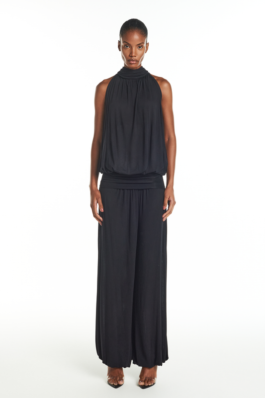 BLUSA GOLA ALTA DRAPEADA SEM MANGA MALHA PRETA (8928981287139)