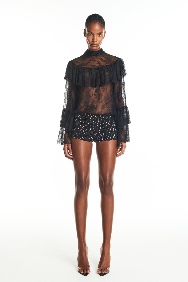 BLUSA GOLA ALTA BABADOS COLO E MANGAS RENDA PRETA (8928980861155)