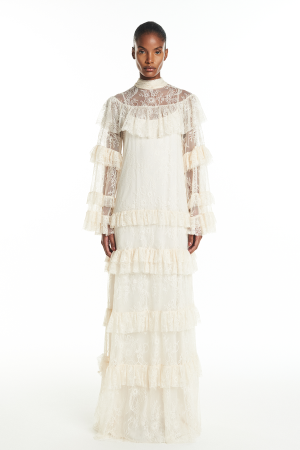 VESTIDO LONGO GOLA ALTA BABADOS RENDA OFF WHITE (8928998031587)