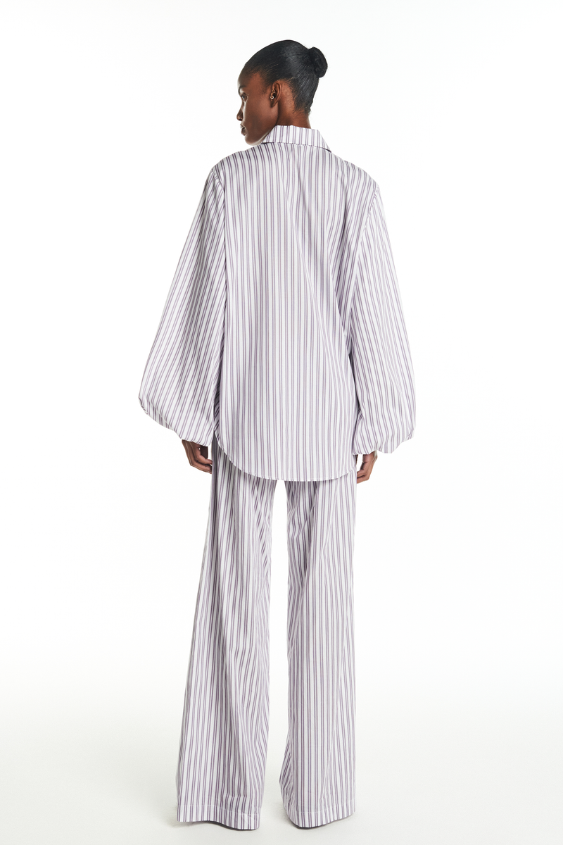 CAMISA MANGA BALONÊ TRICOLINE LISTRAS LILÁS E OFF WHITE (8928988168419) (8928987840739)