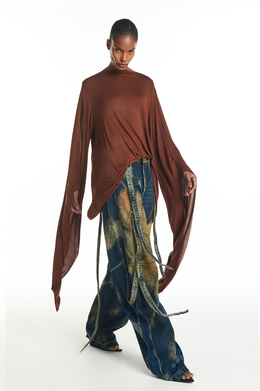 BLUSA AMPLA MANGA COM PONTA MALHA MARROM (8928979910883)