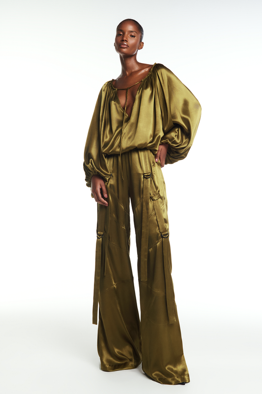 CALÇA RECORTES FAIXAS CETIM VERDE (8864518832355)