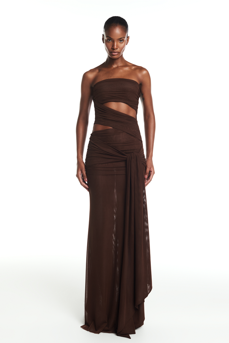 VESTIDO LONGO TOMARA QUE CAIA TRANSPASSES TULE MARROM (8864520143075)