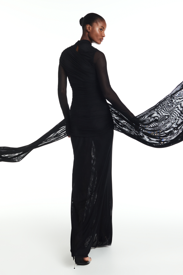 VESTIDO LONGO GOLA ALTA MANGA LONGA TRANSPASSES TULE PRETO (8864520110307)