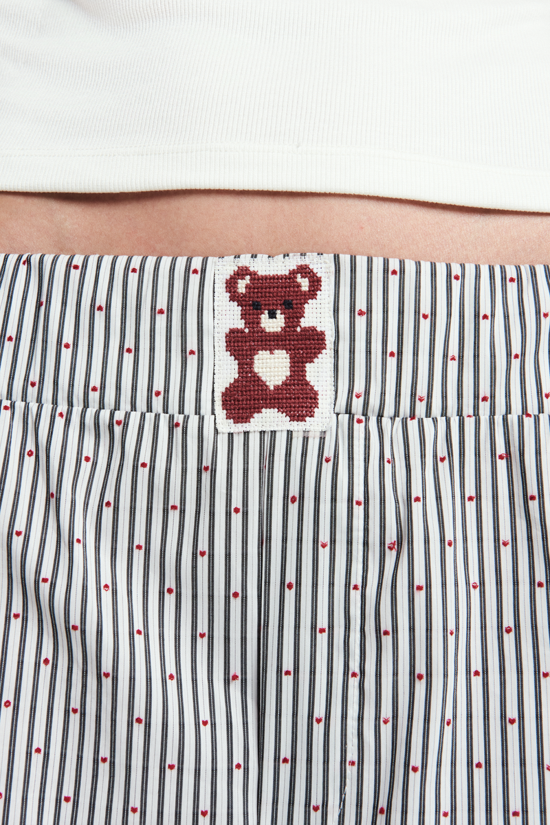 CALÇA ELÁSTICO CÓS BORDADO URSO (8944688693475)