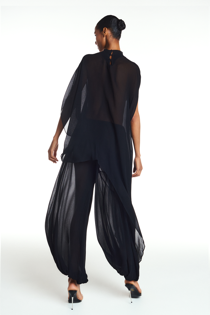 BLUSA KAFTAN ASSIMÉTRICA GEORGETE PRETO (8904896938211)