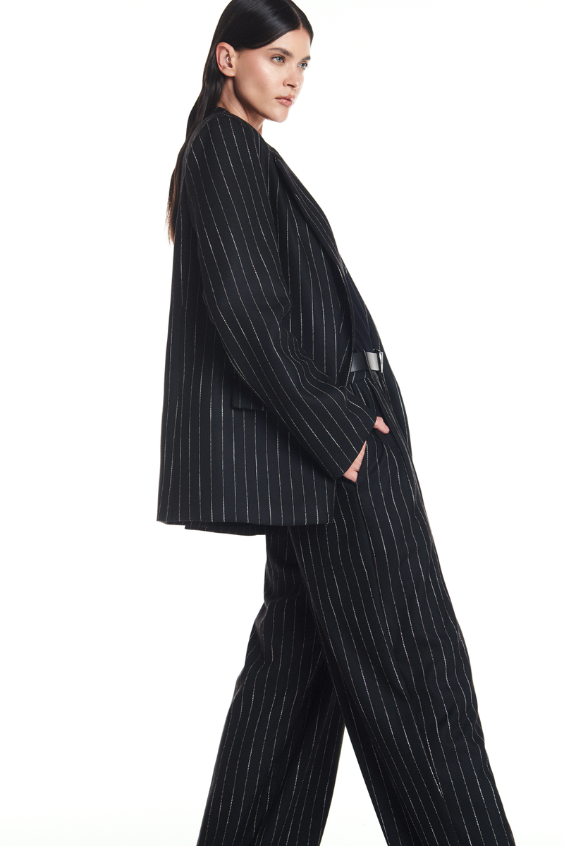 BLAZER ALFAIATARIA RISCA DE GIZ PRETO (8904896184547)