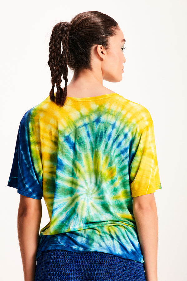 CAMISETA TIE DYE BRASIL 2022 (7918636728547)