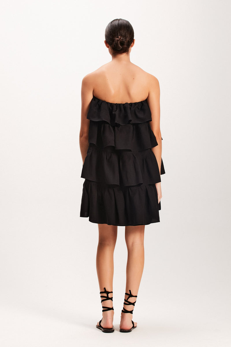 VESTIDO CURTO PRETO TOMARA QUE CAIA BABADOS (7939246588131)