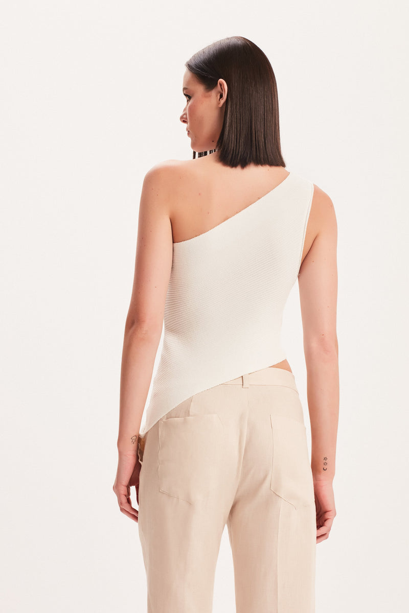 BLUSA TRICOT ASSIMÉTRICA OFF WHITE (8030301225187)