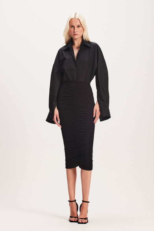 CAMISA TRICOLINE ABERTURA COSTAS PRETA (8049934008547)