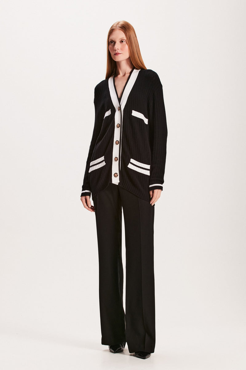 CARDIGAN TRICOT PRETO E OFF WHITE (8049934270691)
