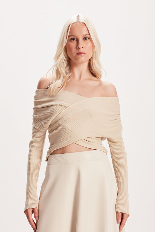 BLUSA TRICOT CRUZADA BEGE (8049932402915)