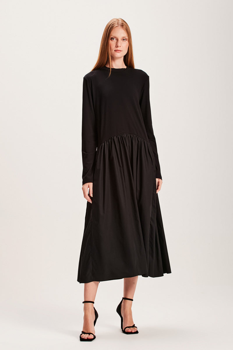 VESTIDO CORPO VISCOLYCRA E SAIA TRICOLINE PRETO (8066583494883)