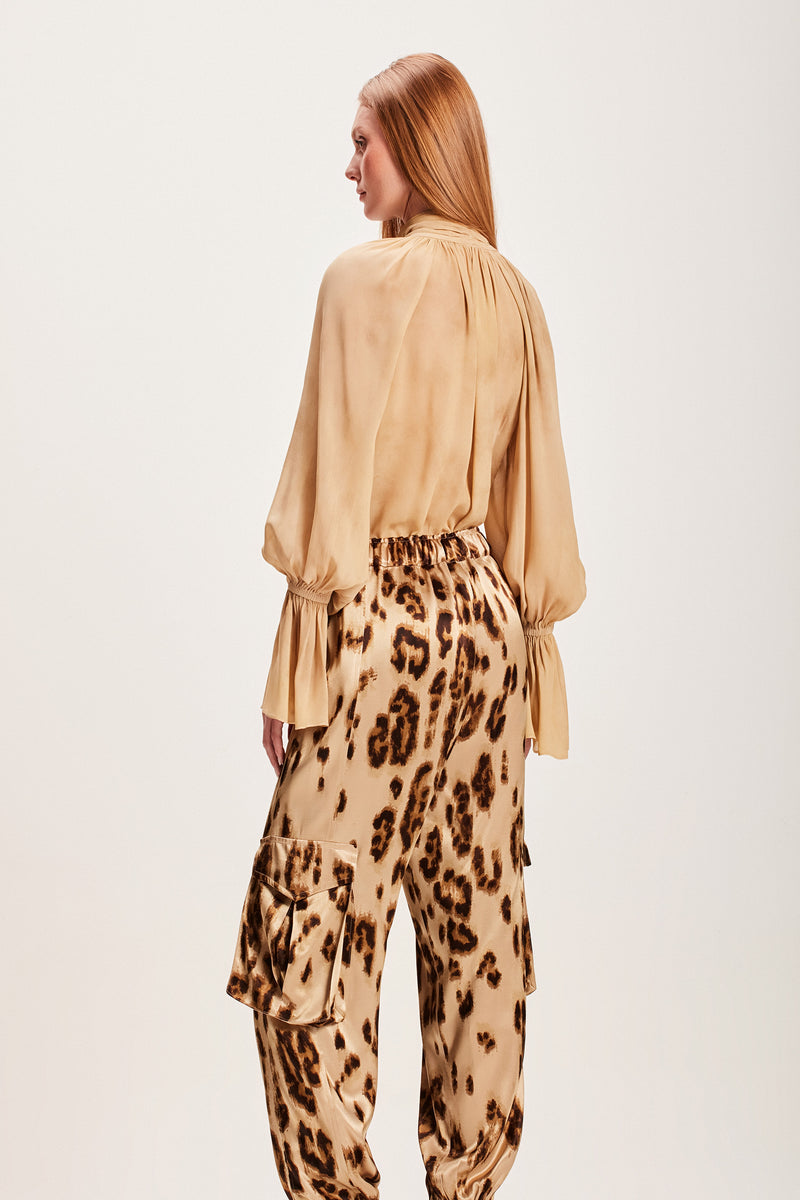 CALÇA CARGO CETIM ONÇA CLARA (8066580938979)