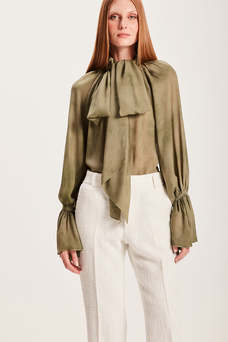 CAMISA GEORGETE LAÇO VERDE TINTURADA (8066582118627)