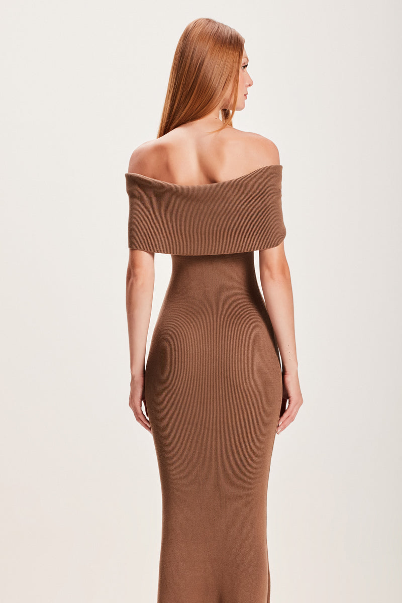 VESTIDO LONGO TRICOT OMBRO A OMBRO BEGE (8066583888099)