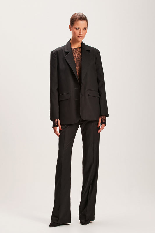BLAZER RISCA DE GIZ PRETO (8066579955939)